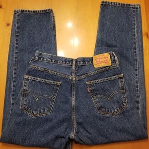 Levi jeans 550 relaxed fit.